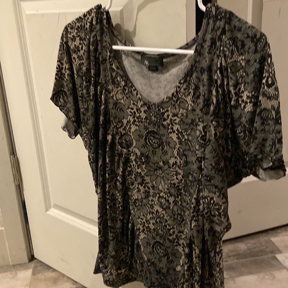 Black and cream flower printed blouse